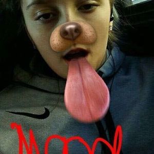 Meet your Posher, Alyssa